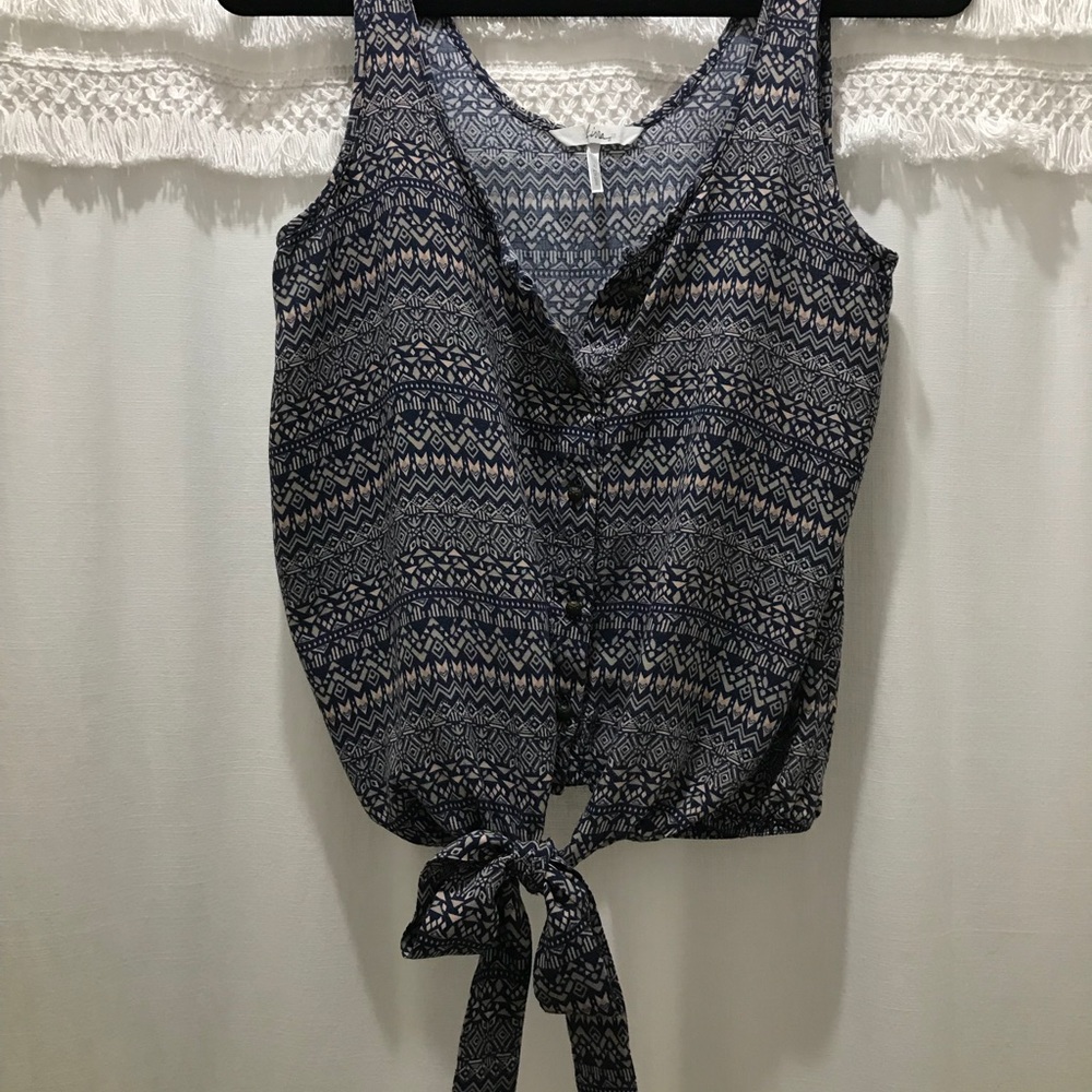 Kirra blue and cream tank size L